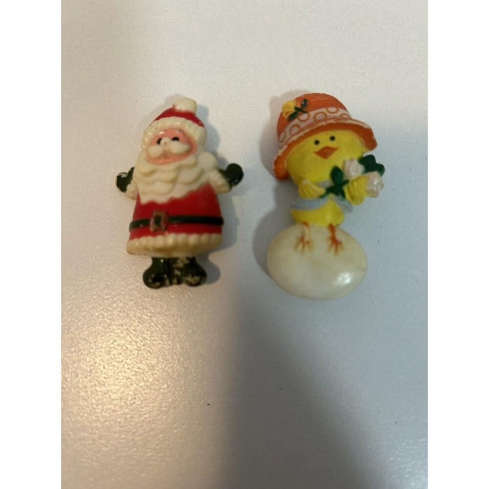 2 Vintage Hallmark Brooches